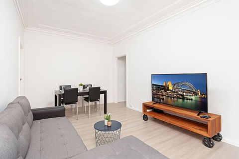 Newly Renovated Apt. Close To CBD Unit 1 - Northern Rivers Accommodation 1
