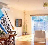 AUJOY 4 Bed Townhouse Glen Waverley - Northern Rivers Accommodation