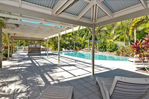 Deep Blue 8 - Northern Rivers Accommodation 0