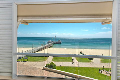 Deep Blue 8 - Northern Rivers Accommodation 5
