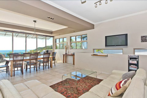 Tangalooma Sea Change - Northern Rivers Accommodation 6