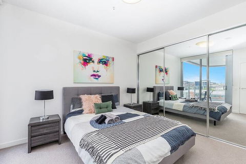 Luxury 2 Bed APT In South Brisbane + Free Parking Qsb058 - Northern Rivers Accommodation 5