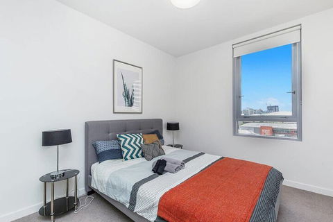 Luxury 2 Bed APT In South Brisbane + Free Parking Qsb058 - Northern Rivers Accommodation 4