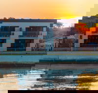 Ulverstone Waterfront Apartments - Northern Rivers Accommodation