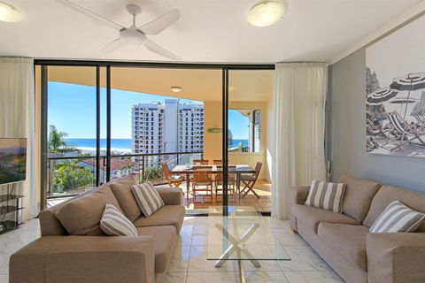 Unit 8 Bronte Of Coolum 8 12 Coolum Terrace Coolum Beach 500 Bond LINEN INCLUDED WIFI - Northern Rivers Accommodation 4