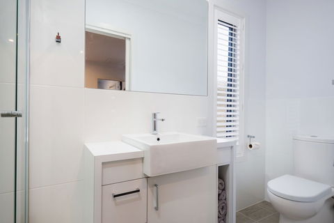 Albury Yalandra Apartment 3 - Northern Rivers Accommodation 2