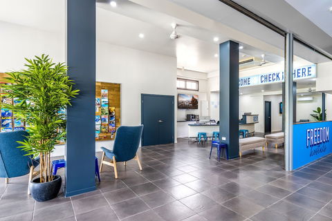 Freedom Cairns - Northern Rivers Accommodation 0