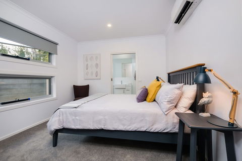Albury Yalandra Apartment 5 - Northern Rivers Accommodation 4