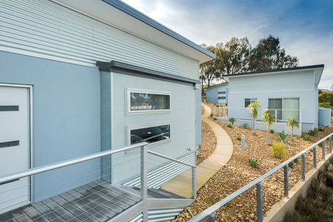 Albury Yalandra Apartment 5 - Northern Rivers Accommodation 0