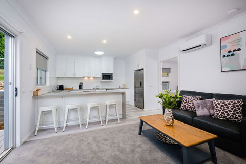Albury Yalandra Apartment 2 - Northern Rivers Accommodation 4