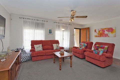 Serenity Size & Seclusion - Northern Rivers Accommodation 4