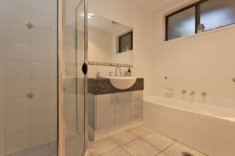 Serenity Size & Seclusion - Northern Rivers Accommodation 2