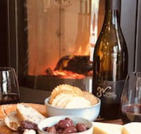 The Cottage at 3 Willows Vineyard - Northern Rivers Accommodation