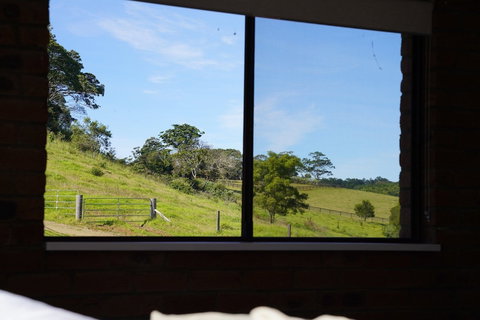 McCarthy Grove - Northern Rivers Accommodation 6