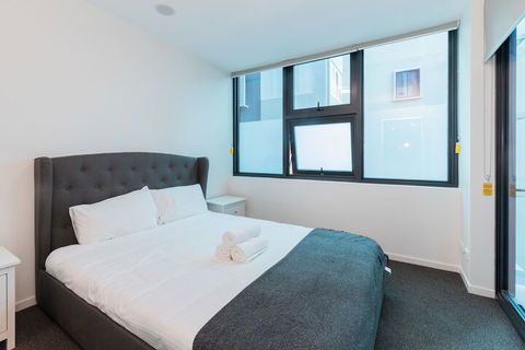 Sofun Apartment On Manning St - Northern Rivers Accommodation 3