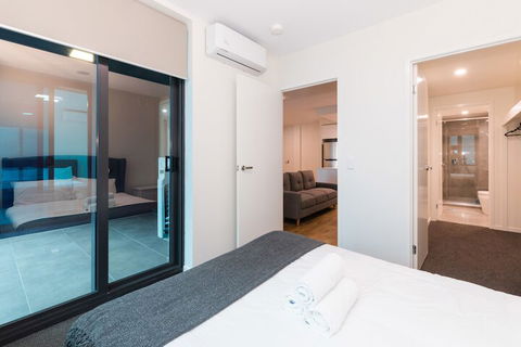 Sofun Apartment On Manning St - Northern Rivers Accommodation 5