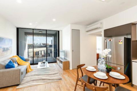Sofun Apartment On Vulture St - Northern Rivers Accommodation 0
