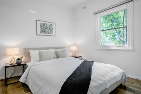 88 Peaceful Blackburn House - Northern Rivers Accommodation 6