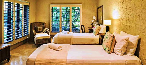 Oceans Edge Beach House At Oak Beach - Northern Rivers Accommodation 4