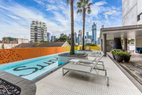 Modern City Central Pool Sauna Spa Wifi - Northern Rivers Accommodation 4