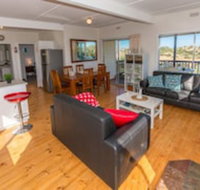 Carrickalinga Seahaven Coastal Escape 4brm 29 Riverview Drive - Northern Rivers Accommodation