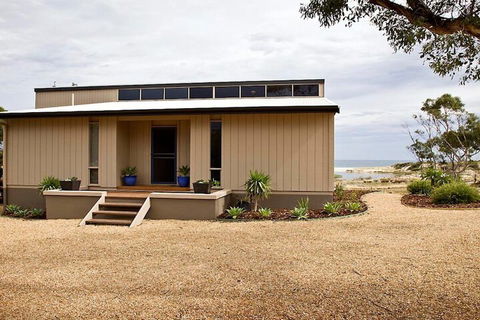 Stones Throw 26 River View Drive - Northern Rivers Accommodation 1