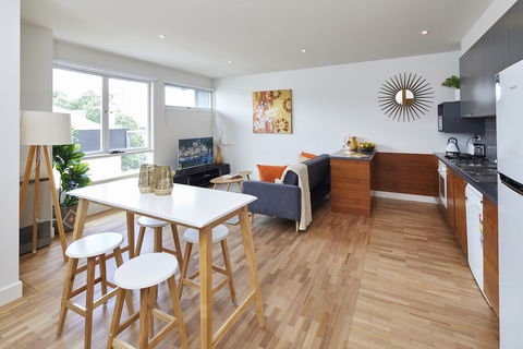 Spacious Carlton 1 Bedroom Apt With Secure Parking - Northern Rivers Accommodation 3