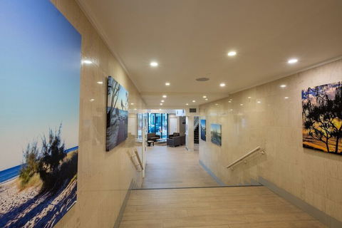Heart Of Surfers Paradise Ocean Views - Northern Rivers Accommodation 5