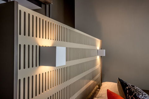 Waterman's Hotel - Northern Rivers Accommodation 2