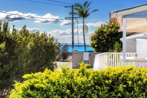 Tomaree Road 16 - Northern Rivers Accommodation 0