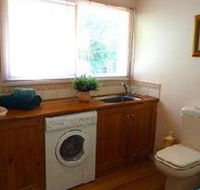 Australian Home Away at Eltham Venn Cottage - Northern Rivers Accommodation