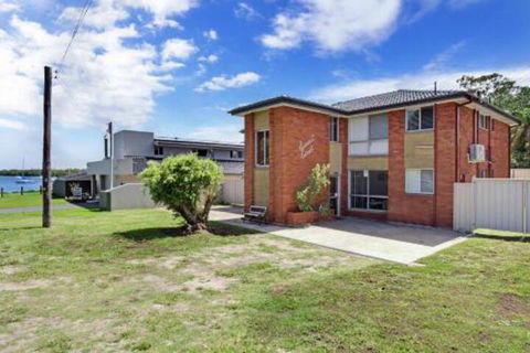 Sunset Court Unit 1 / 3 Resthaven Avenue - Northern Rivers Accommodation 2