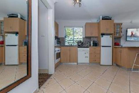Sunset Towers Unit 3 / 25 Donald Street - Northern Rivers Accommodation 1