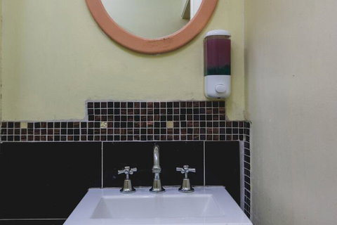 Royal Derby Hotel - Northern Rivers Accommodation 6