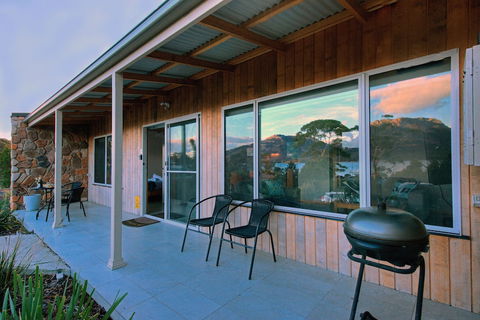 Freycinet Stone Studio 6 - Northern Rivers Accommodation 1