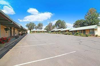 Tarcutta Halfway Motor Inn - Northern Rivers Accommodation 1