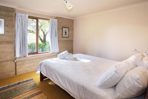 Trastevere Cowaramup Farm House - Northern Rivers Accommodation 5