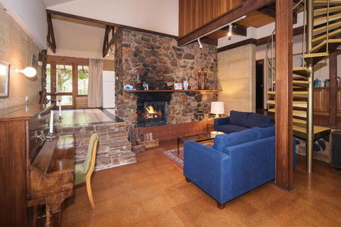 Trastevere Cowaramup Farm House - Northern Rivers Accommodation 6