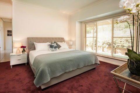Emerald Lodge - Northern Rivers Accommodation 2