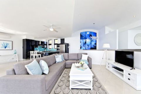 The Ultimate Ocean View A Luxury Home - Northern Rivers Accommodation 0