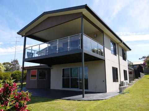 Luxury Near Old Pier Beach - Northern Rivers Accommodation 2