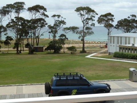 Central Luxury With Fabulous Views - Northern Rivers Accommodation 6