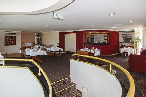 McNevin's Maryborough Motel - Northern Rivers Accommodation 5
