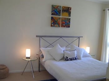 Art On Hart - Northern Rivers Accommodation 2