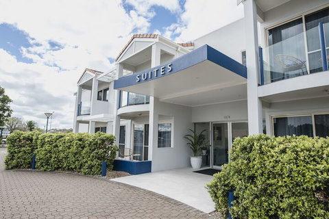 The Marina Hotel - Northern Rivers Accommodation 6