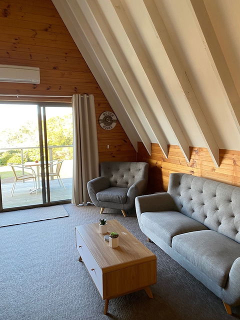 Bicheno By The Bay - Northern Rivers Accommodation 3