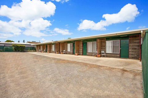 Econo Lodge Portland - Northern Rivers Accommodation 4