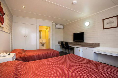 Econo Lodge Portland - Northern Rivers Accommodation 6