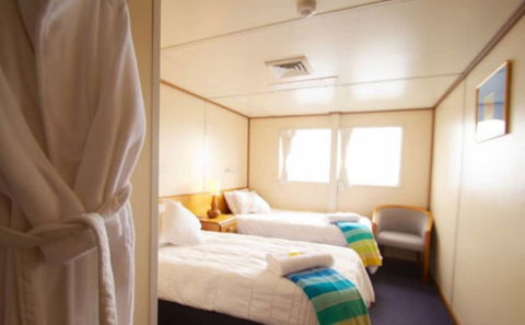 Reef Encounter - Northern Rivers Accommodation 1
