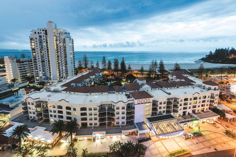 Oaks Gold Coast Calypso Plaza Suites - Northern Rivers Accommodation 0